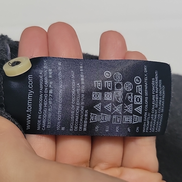 Tommy Hilfiger Men's Polo Shirt - Picture 5 of 5